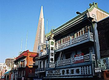 《异形：火力小队》免费第三赛季上线 新职业新武器